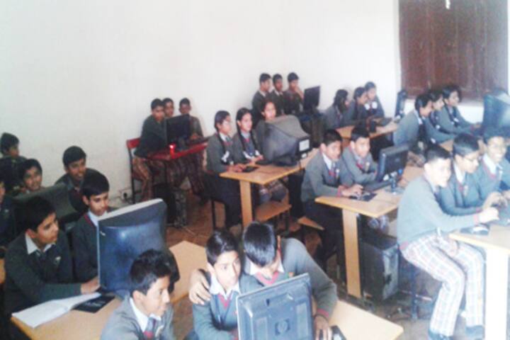 Indian Public School-Computer lab