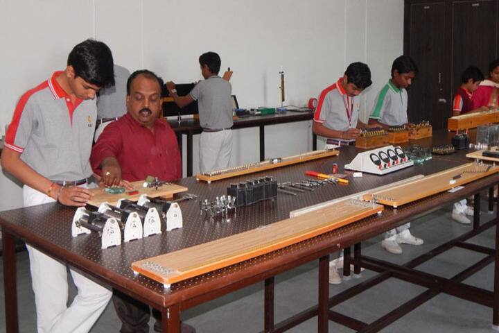 Kenbridge School-Physics Lab