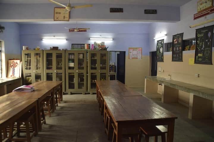 Kendriya Vidyalaya-Biology Lab