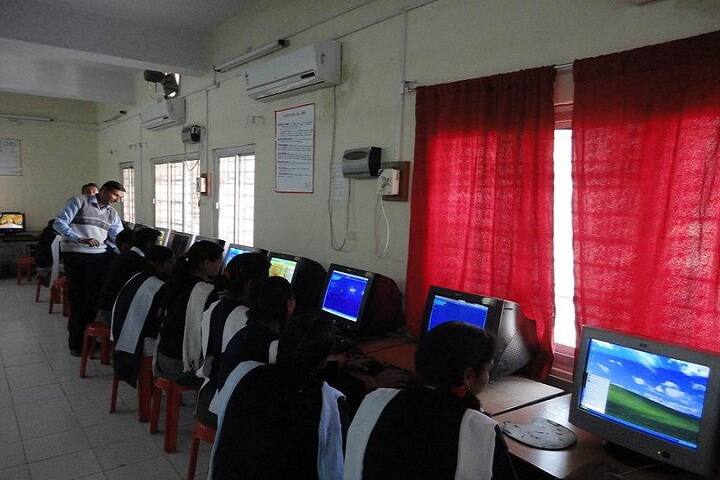 Kendriya Vidyalaya-Computer Lab