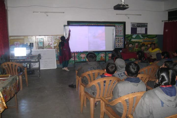 Kendriya Vidyalaya No 2-Smar Classroom