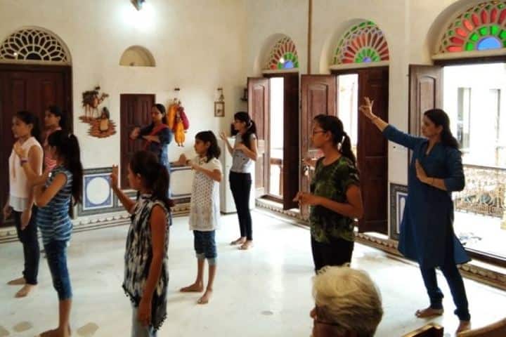 Lakshmipat Singhania Academy-Dance