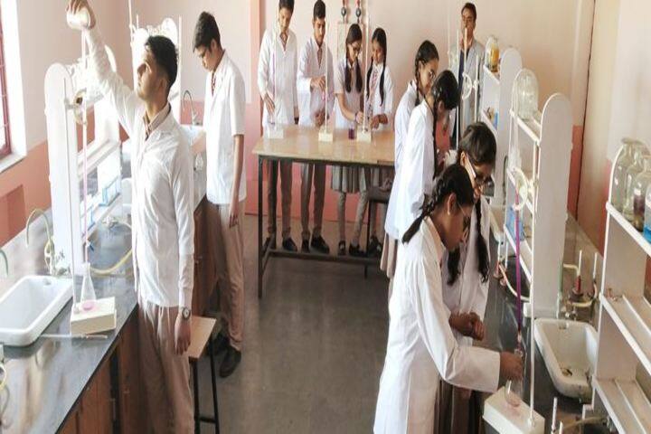 Lakshmipat Singhania Academy-Science Lab
