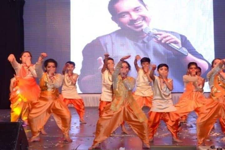Lakshmipat Singhania School-Dance