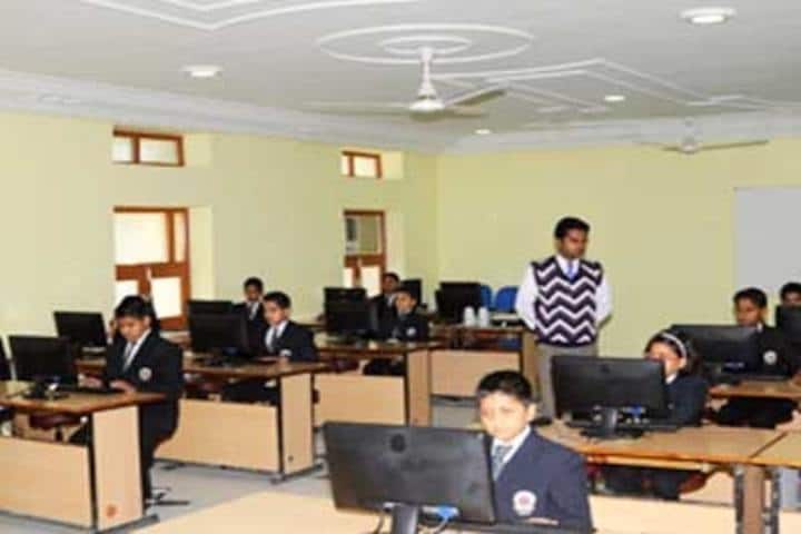 Lala Kamlapat Singhania Education Centre-Computer Lab