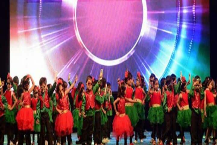 Leo International School-Dance