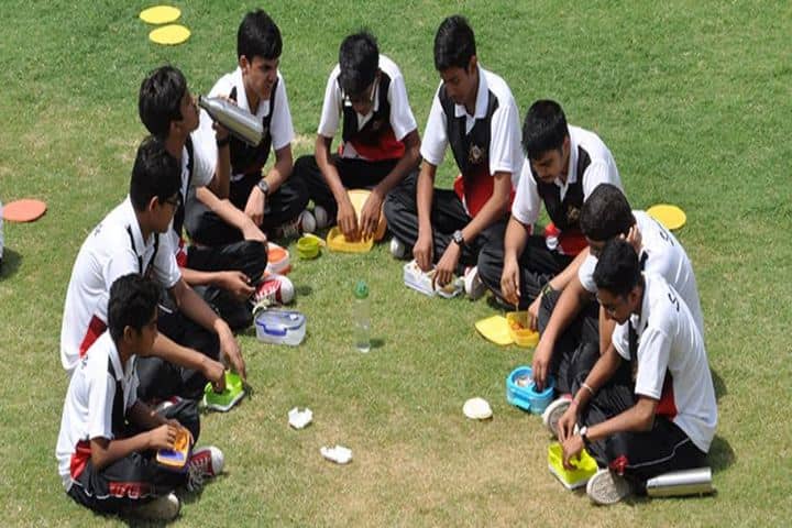 M S S Public School-Lunch Hours