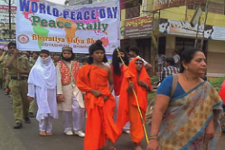 B V Bhavans International Residential Public School-Peace Rally