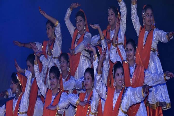 Maheshwari Girls Public School-Cultural Dance