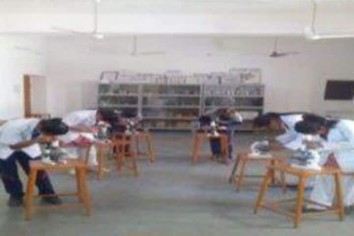 Mahila Ashram Public School-Bio Lab