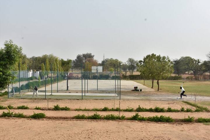 Mahrishi Dayanand Public School-Cricket Ground