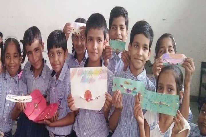 Mentor International School-Rakhi Making