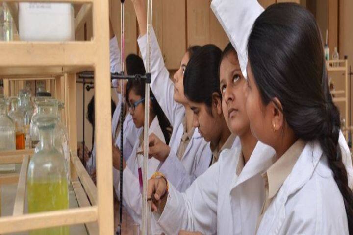 Modern Public School-Chemistry Lab