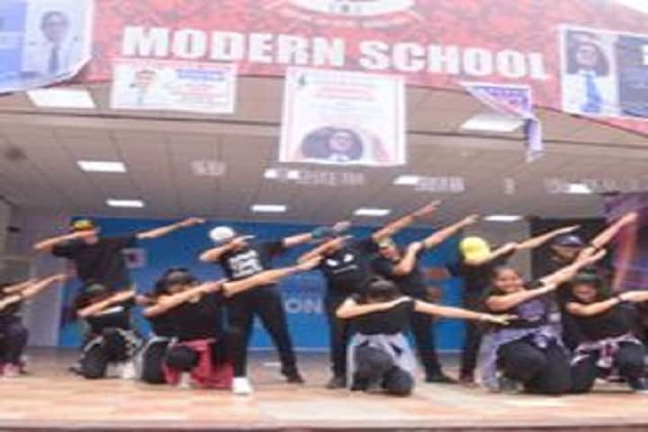 Modern School-Dances