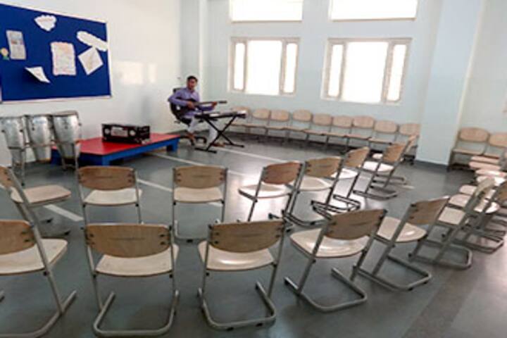 Mount Litera Zee School-Music