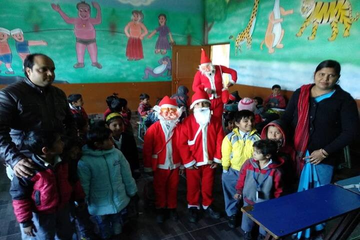 Mount View Model Secondary School-Christmas