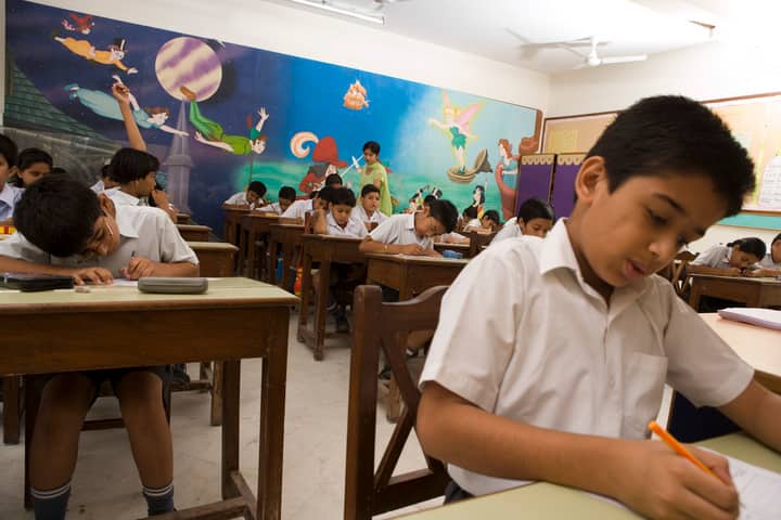 Neerja Modi School-Middle class classroom