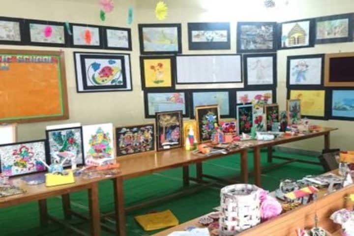 Padma Binani Public School-Art and crafts