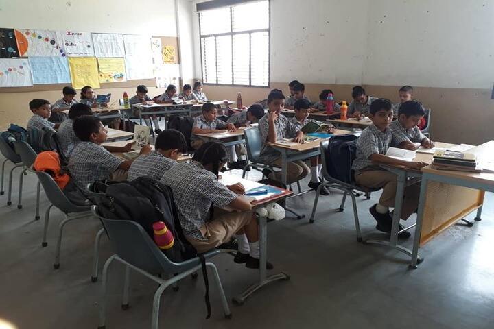 Paramlakshya World School-Classroom
