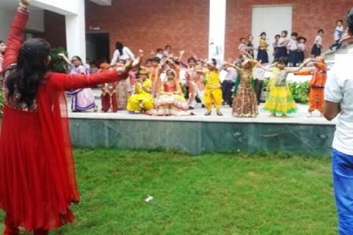 Pioneer Public School-Fancy dress