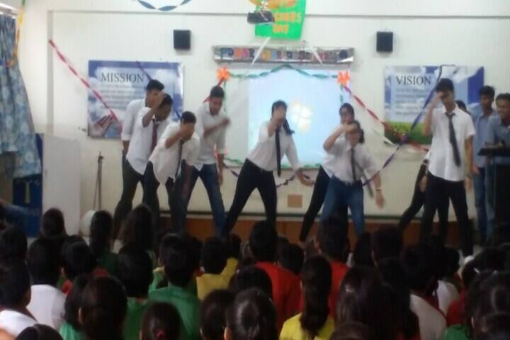 Podar World School-Dance