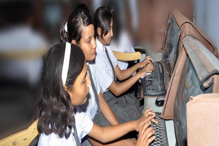 Polkaji Shikshan Sansthan-Computer Lab