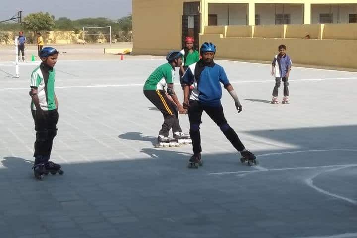 Queen Marys School-Skating