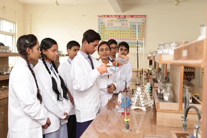 S R Public Senior Secondary School-Chemistry Lab