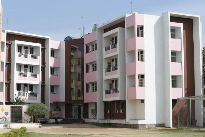 S R Public Senior Secondary School-Hostel Building