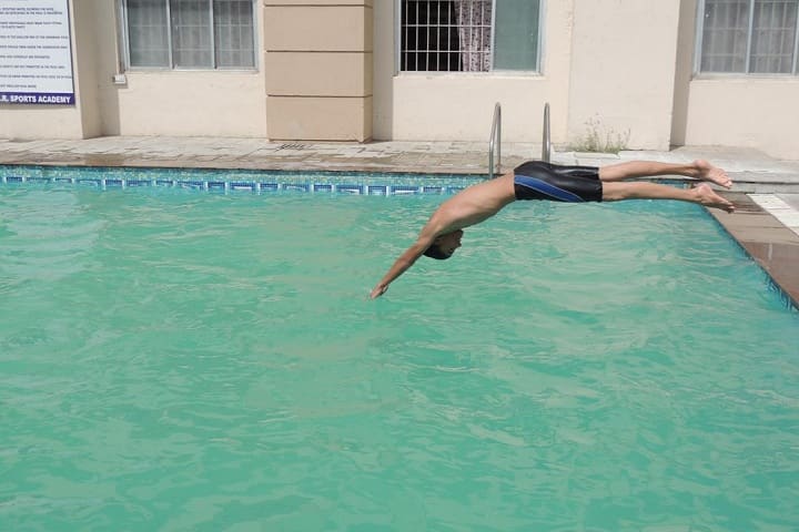 S R Public Senior Secondary School-Swimming Pool