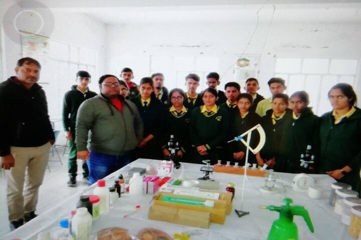 S V P Shikshan Avam Anusandhan Sansthan-Biology Lab