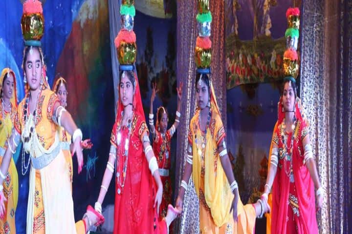 Bal Bharati Public School-Traditional Dance