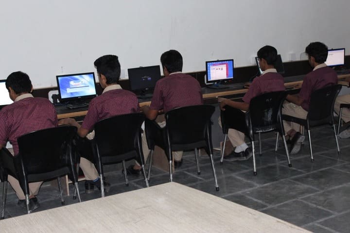 Sanskar International Public School-Computer Lab