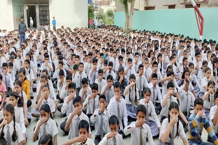 Saraswati English Medium School-Yoga