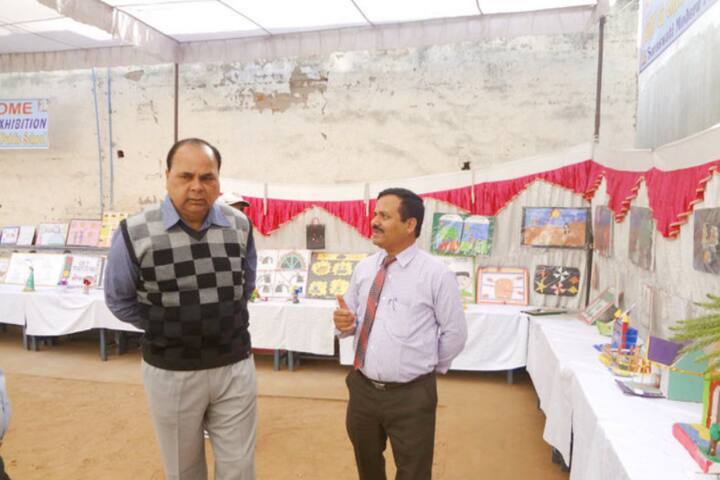 Saraswati Modern Public School-School Exhibition
