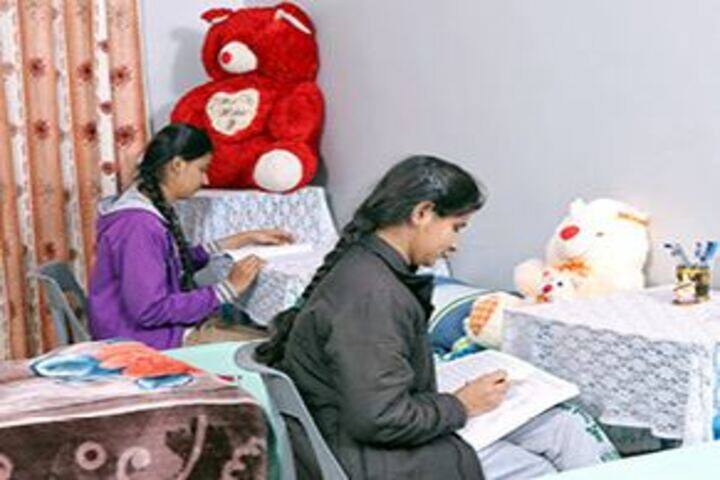 Saraswati Shikshan Sadan Convent School-Hostel