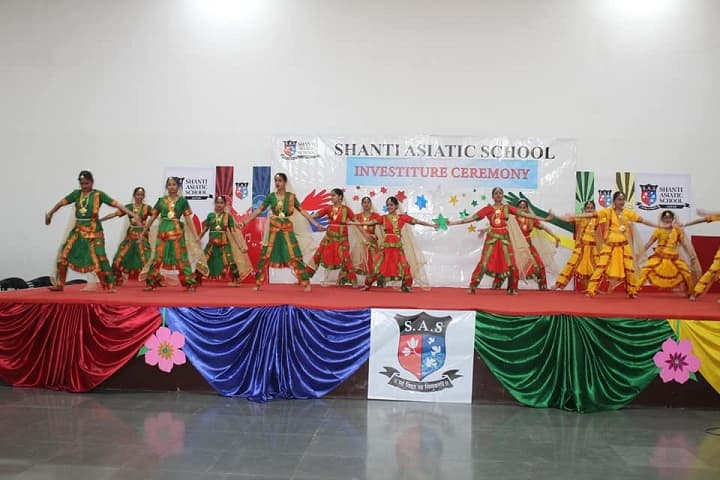 Shanti Asiatic School-Cultural Programme