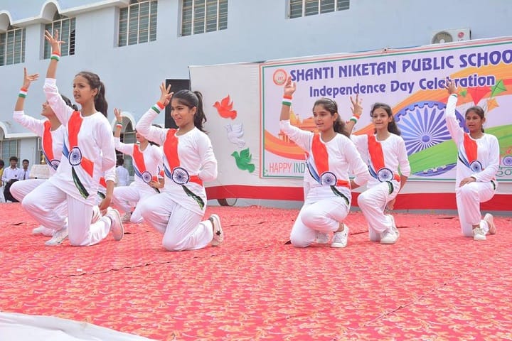 Shanti Niketan Public School-Independance Day Programme