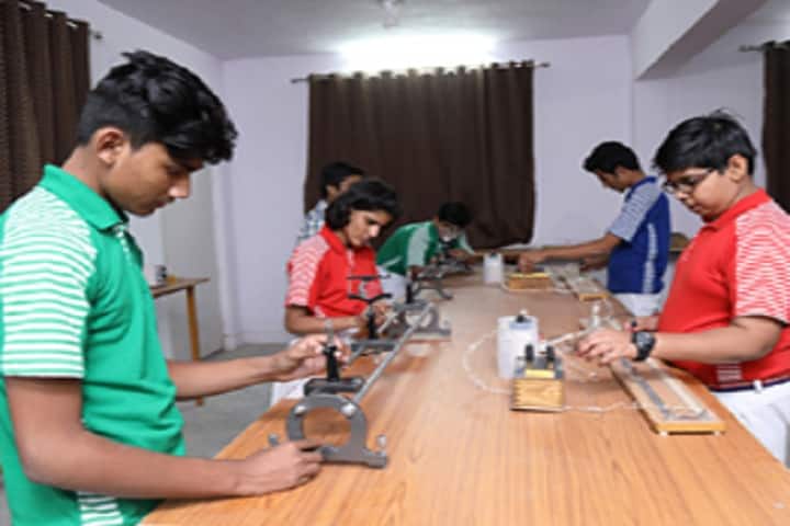 Shiv Jyoti International School-Laboratory physics