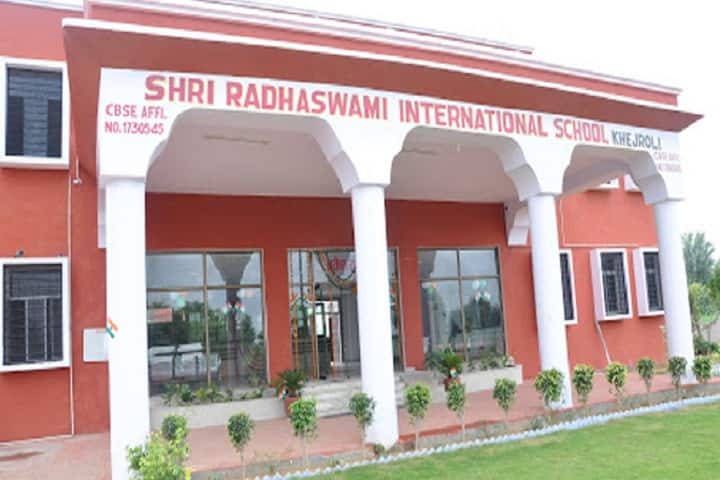Shri Radhaswami International School-Campus-View front