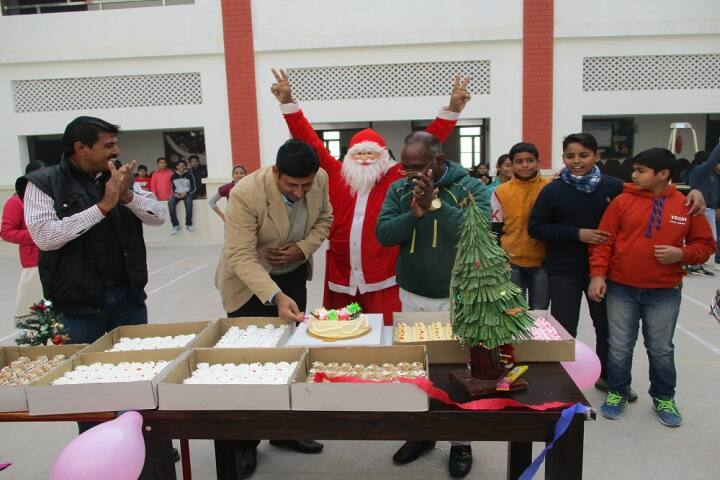Shri Uttam Public School-Events christmas
