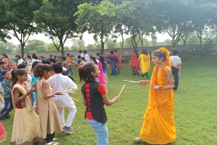 Sine International School-Dandiya