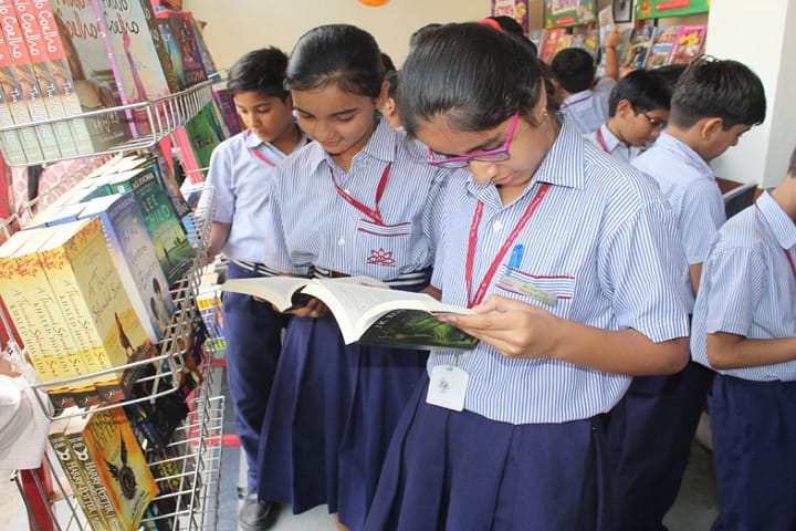 Sir Padam Pat Singhania School-Library