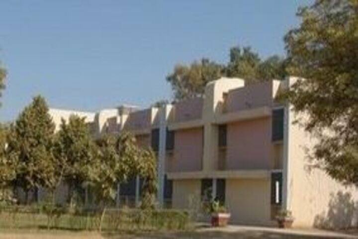 Smt Janki Devi Mandelia Co Educational Engish Medium School-Hostel
