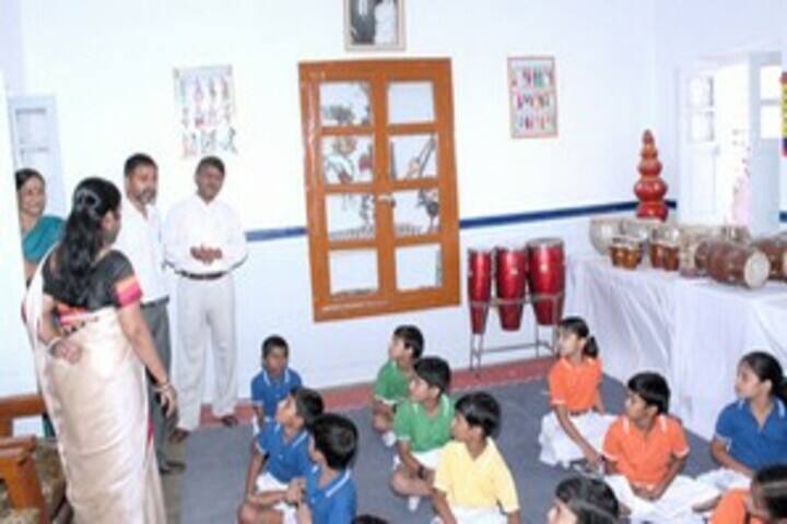 Smt Janki Devi Mandelia Co Educational Engish Medium School-Music Room