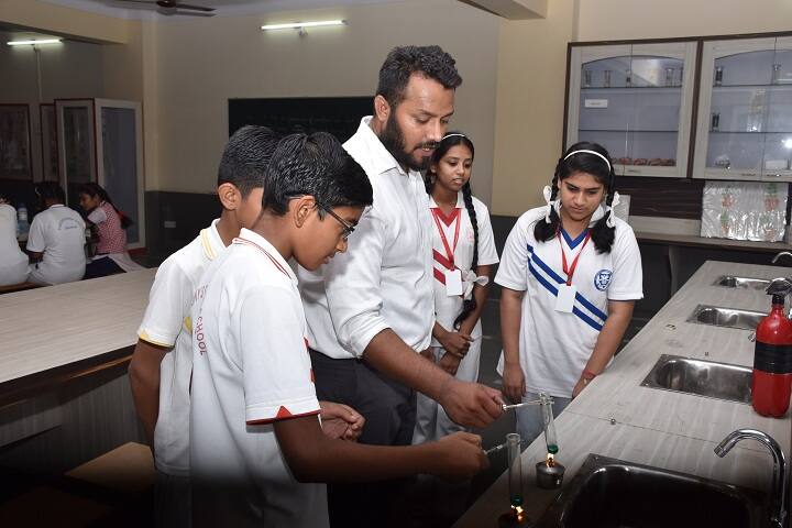 St Anthonys Convent School-Chemistry Lab