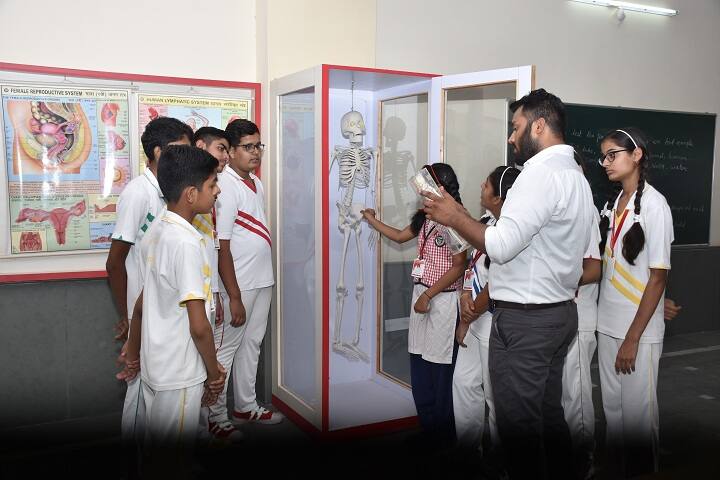 St Anthonys Convent School-Biology Laboratory