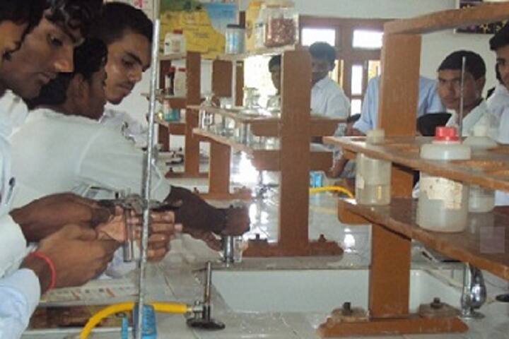Mahabiri Saraswati Vidya Mandir-Science Lab