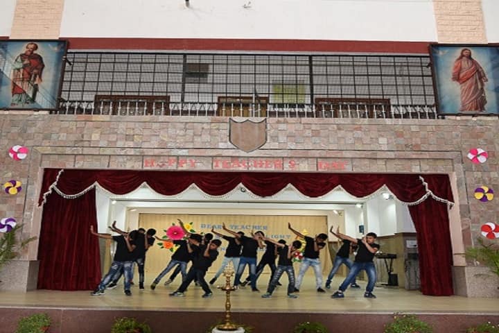 St PaulS School-Events teachers day