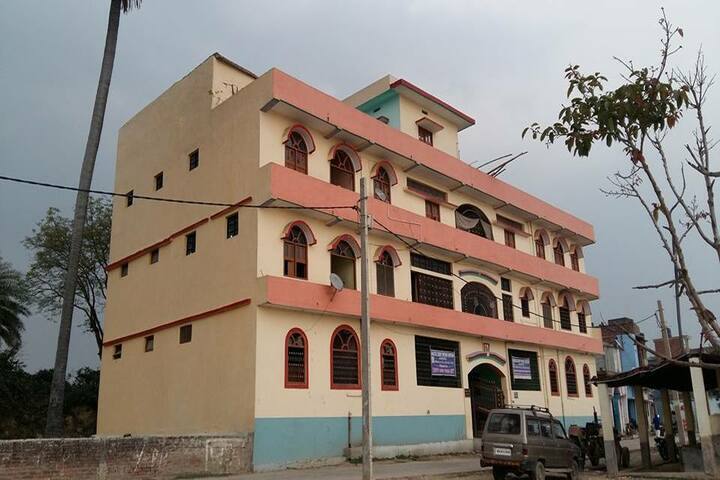 Mahatma Gandhi Shikshan Sansthan-School Campus